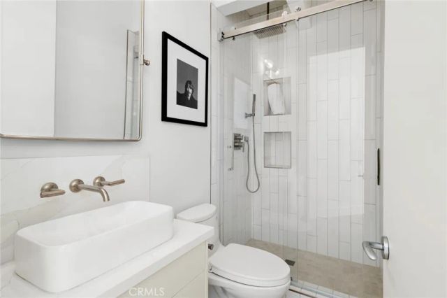 468 Ashton, Laguna Beach, CA 92651