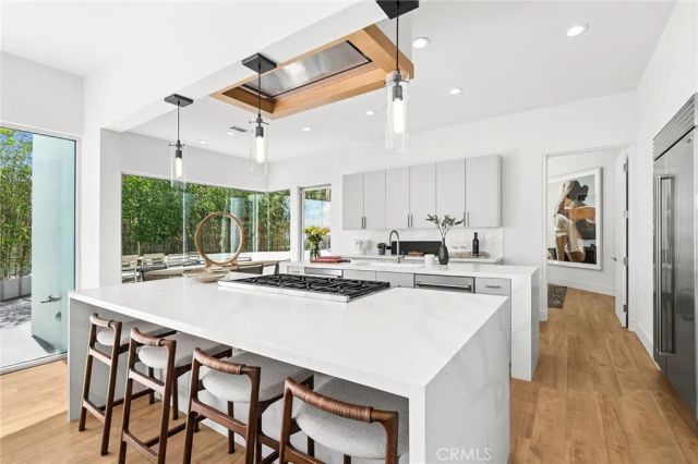 468 Ashton, Laguna Beach, CA 92651