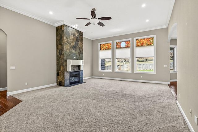 3905 E Windsmore Drive, Springfield, MO 65802