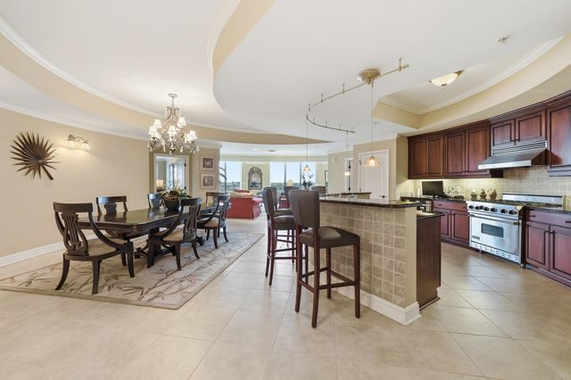 9547 Edgerton Dr Apt 606, Myrtle Beach, SC 29572