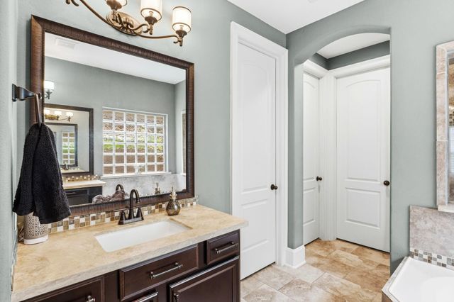 27383 Pendleton Trace Drive, Spring, TX 77386