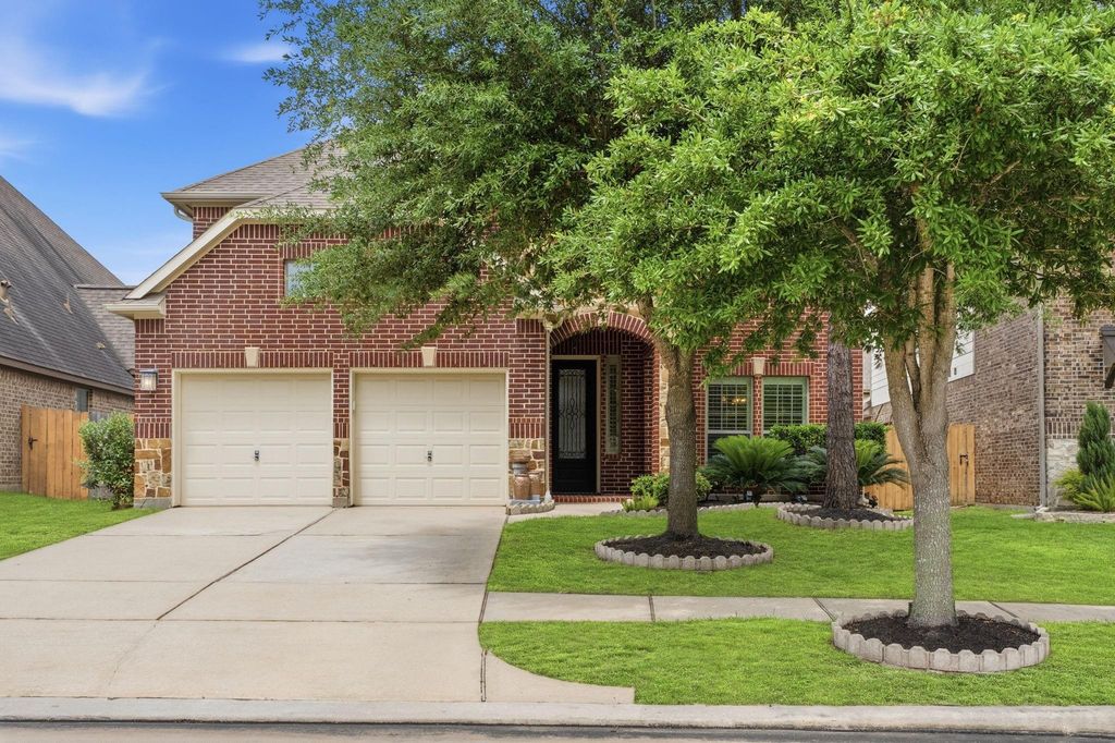 27383 Pendleton Trace Drive, Spring, TX 77386