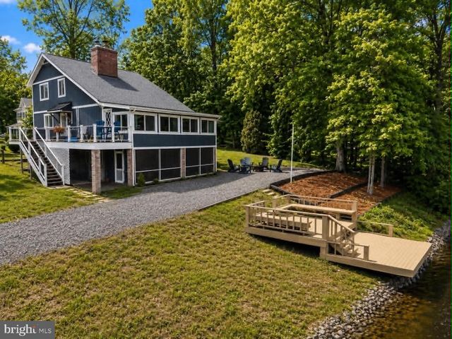 340 LAND OR DR, Ruther Glen, VA 22546