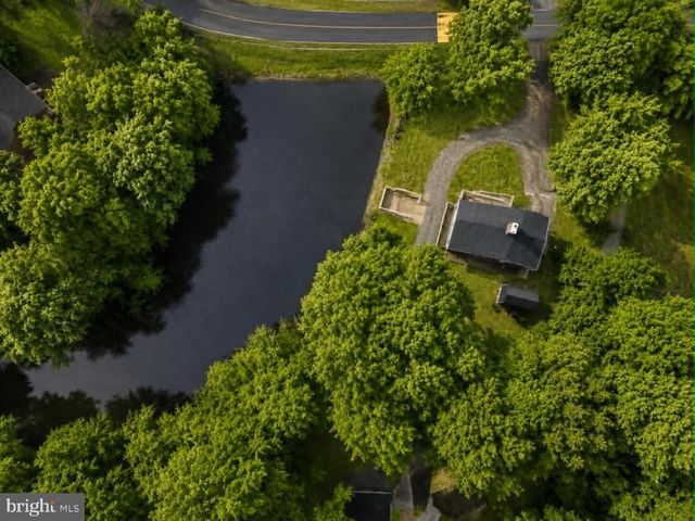 340 LAND OR DR, Ruther Glen, VA 22546