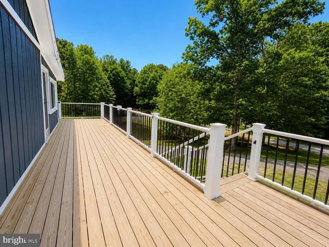 340 LAND OR DR, Ruther Glen, VA 22546