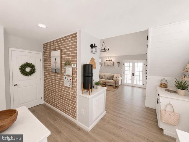 340 LAND OR DR, Ruther Glen, VA 22546