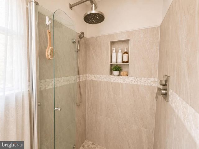 340 LAND OR DR, Ruther Glen, VA 22546