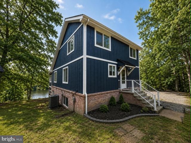 340 LAND OR DR, Ruther Glen, VA 22546