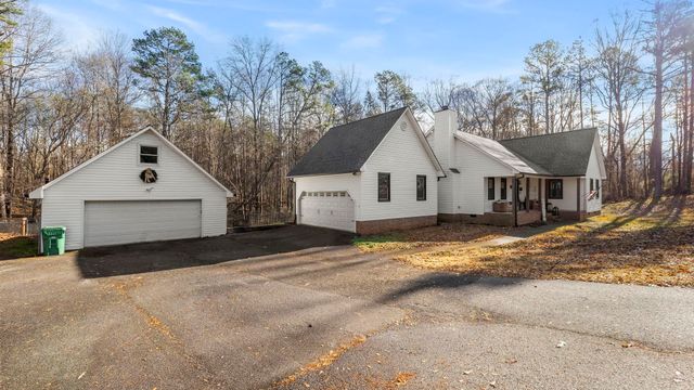 309 Green Valley Drive, Chesnee, SC 29323