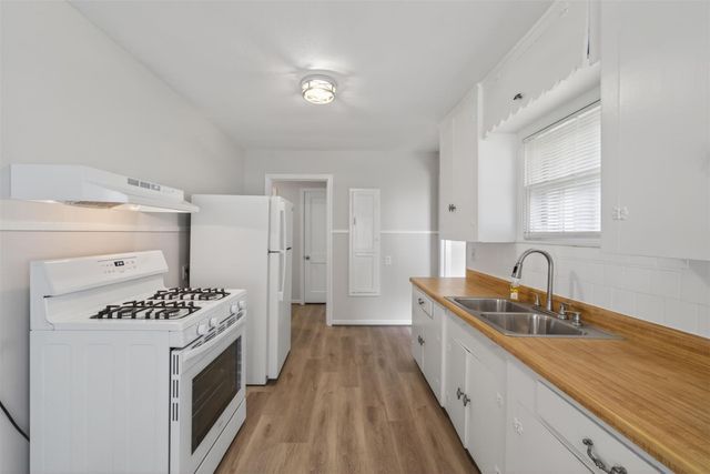 8323 Bonner Drive, Houston, TX 77017