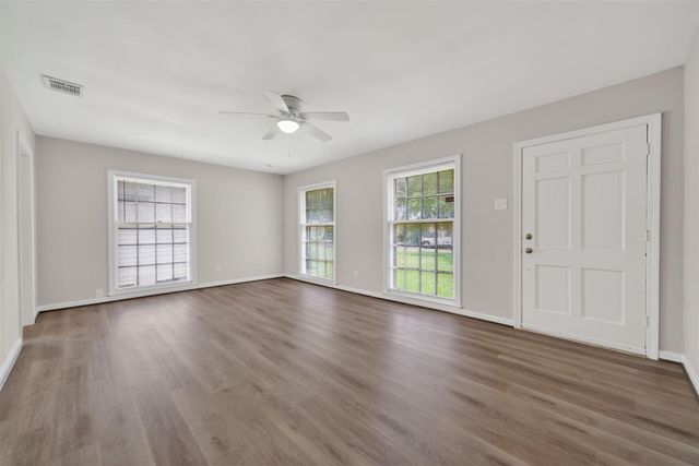 8323 Bonner Drive, Houston, TX 77017