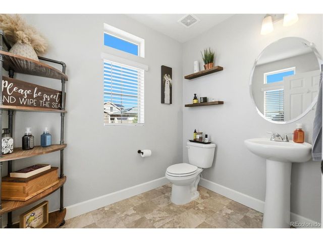 10118 Zeno St, Commerce City, CO 80022