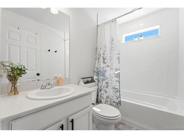 10118 Zeno St, Commerce City, CO 80022