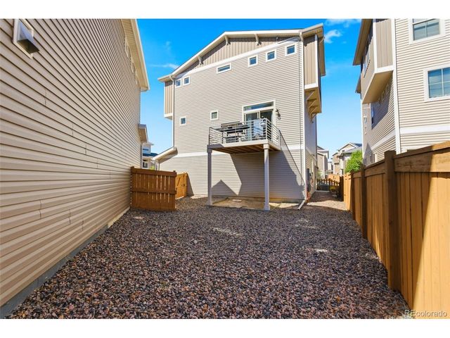 10118 Zeno St, Commerce City, CO 80022