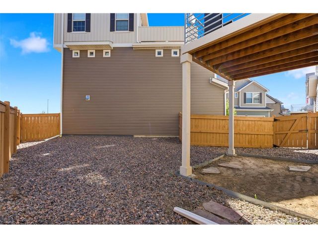 10118 Zeno St, Commerce City, CO 80022