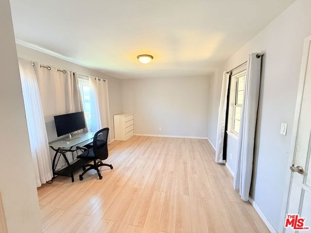 13200 Glamis Street, Pacoima, CA 91331