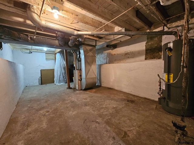 1701 H Street, Aurora, NE 68818