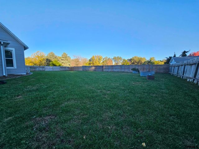 1701 H Street, Aurora, NE 68818