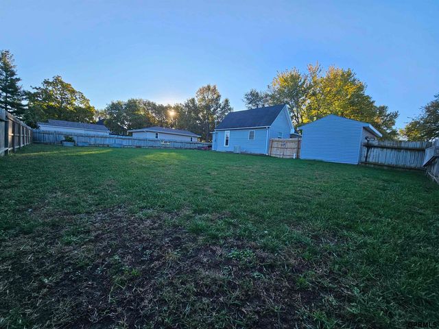 1701 H Street, Aurora, NE 68818