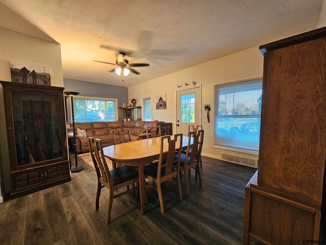 1701 H Street, Aurora, NE 68818