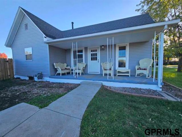 1701 H Street, Aurora, NE 68818