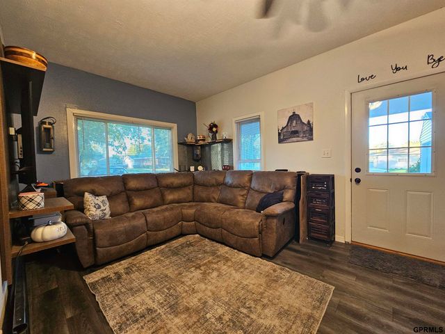 1701 H Street, Aurora, NE 68818