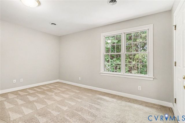 16406 Inchcape Rd, Moseley, VA 23120