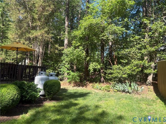 16406 Inchcape Rd, Moseley, VA 23120