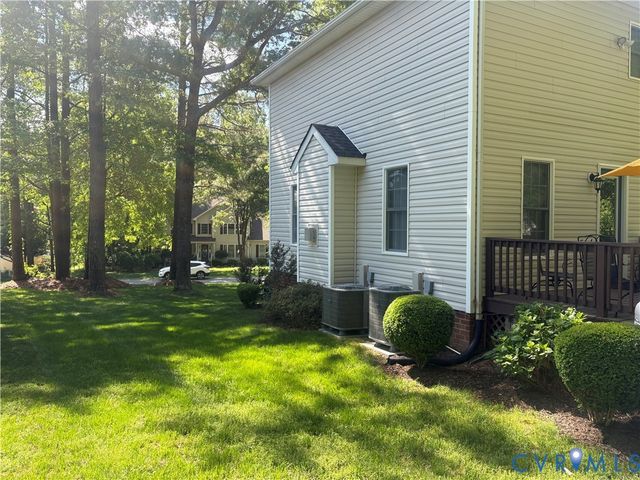 16406 Inchcape Rd, Moseley, VA 23120