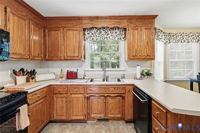 16406 Inchcape Rd, Moseley, VA 23120