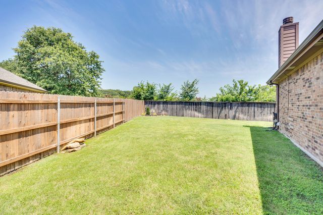 5209 Prestwick Drive, Arlington, TX 76001