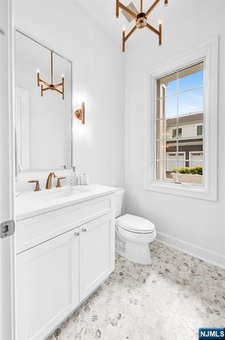 11 Gabriel Court 11, Paramus, NJ 07652