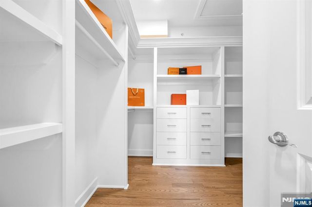 11 Gabriel Court 11, Paramus, NJ 07652