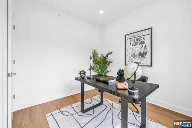 11 Gabriel Court 11, Paramus, NJ 07652