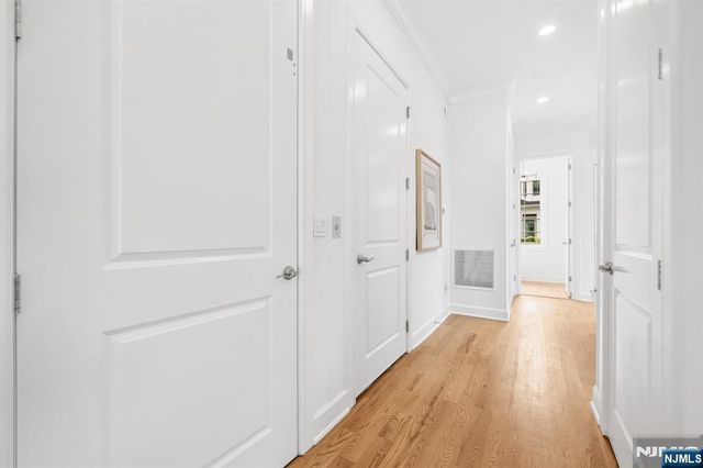 11 Gabriel Court 11, Paramus, NJ 07652