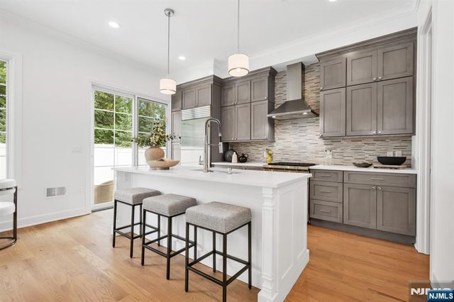 11 Gabriel Court 11, Paramus, NJ 07652