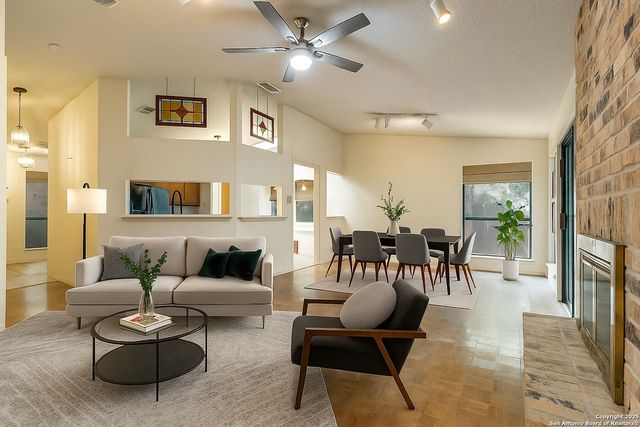 7131 Thrush View Ln, San Antonio, TX 78209