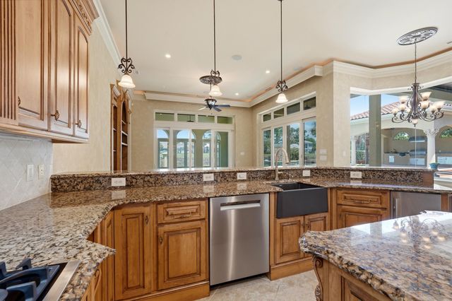 1527 Serena Dr., Myrtle Beach, SC 29579