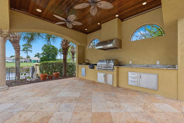 1527 Serena Dr., Myrtle Beach, SC 29579