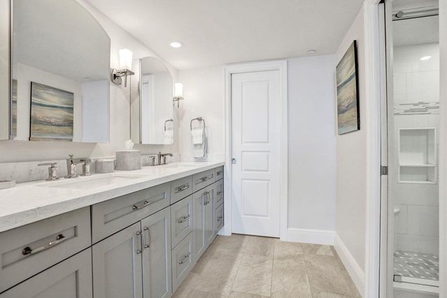 400 Beach Road 703, Tequesta, FL 33469