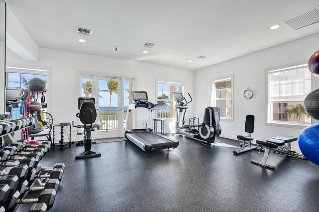 400 Beach Road 703, Tequesta, FL 33469