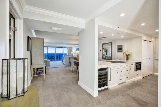 400 Beach Road 703, Tequesta, FL 33469