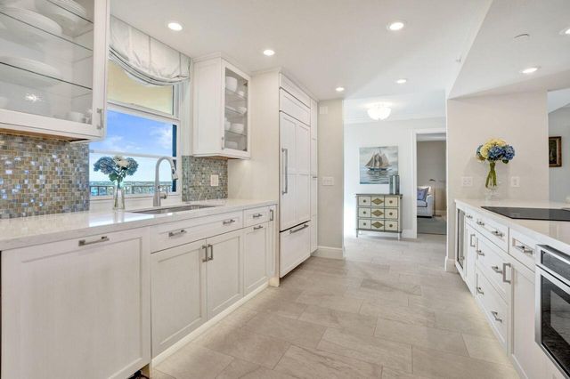 400 Beach Road 703, Tequesta, FL 33469