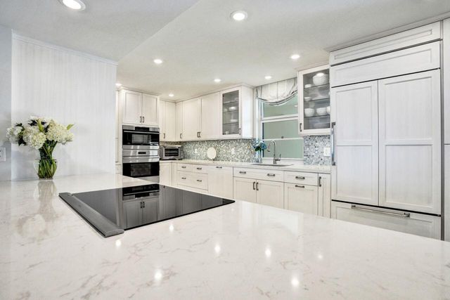 400 Beach Road 703, Tequesta, FL 33469