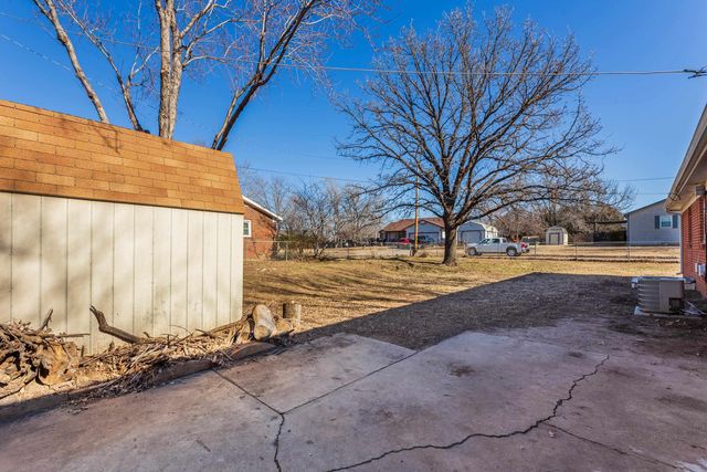 2030 E VENTNOR ST, Park City, KS 67219