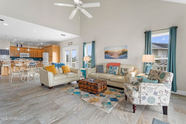 7613 Belle Fontaine Drive, Ocean Springs, MS 39564