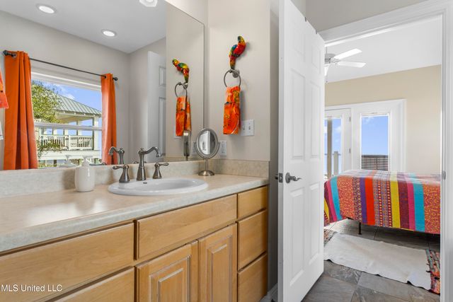 7613 Belle Fontaine Drive, Ocean Springs, MS 39564