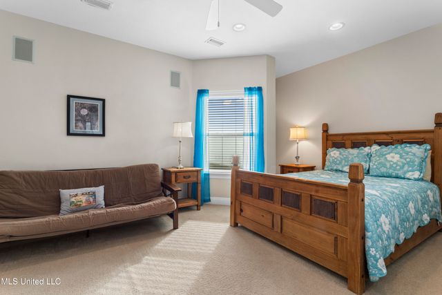 7613 Belle Fontaine Drive, Ocean Springs, MS 39564