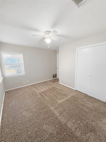 3520 Western Avenue, Fort Worth, TX 76107