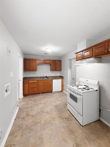 3520 Western Avenue, Fort Worth, TX 76107
